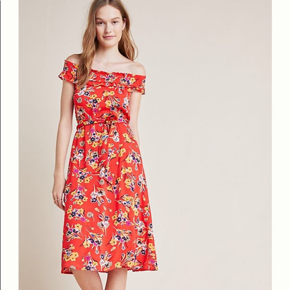 Colloquial off-the-shoulder red floral dress